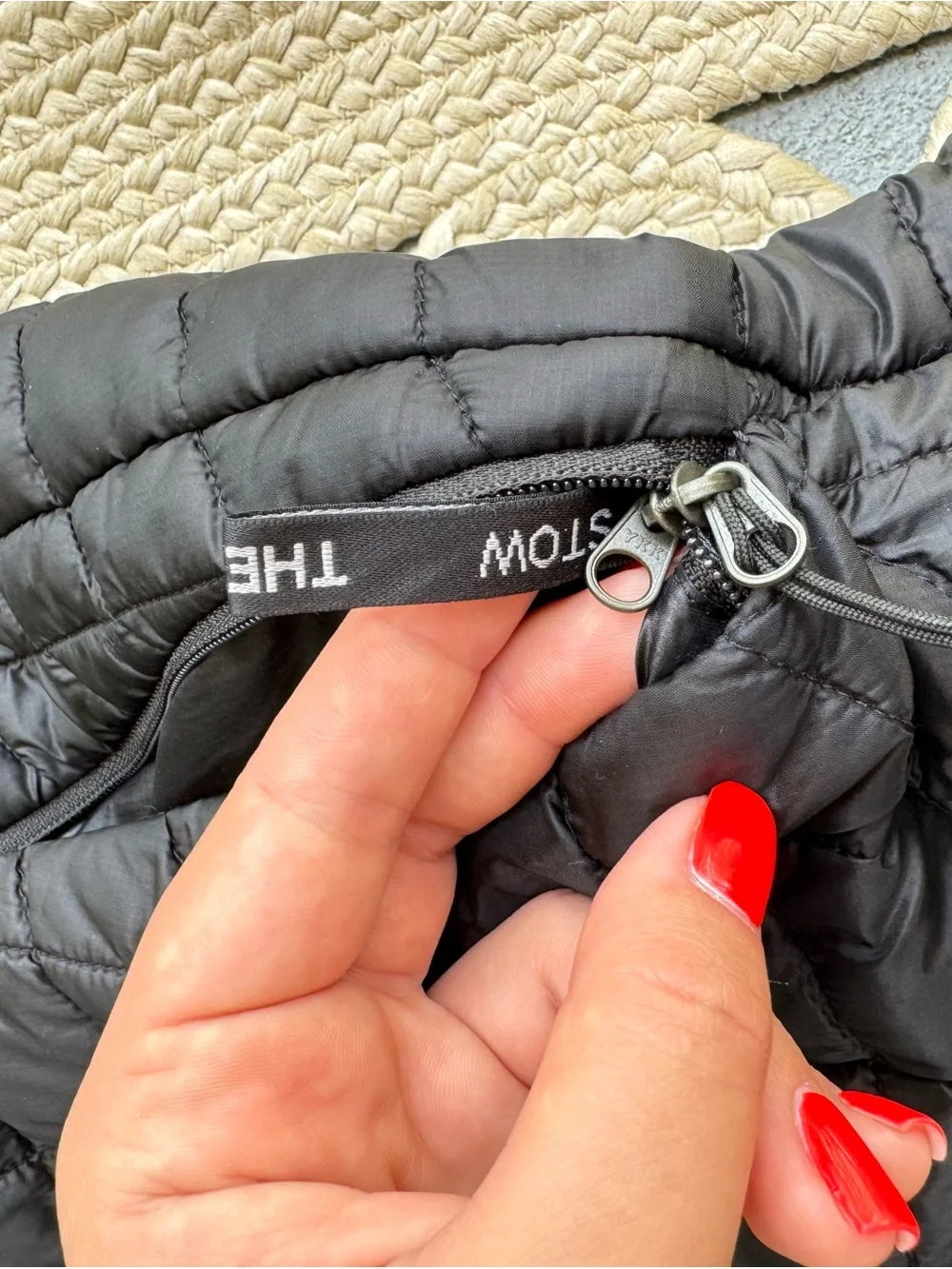 The North Face Black Quilted Insulated Puffer Jacket Men's Size M